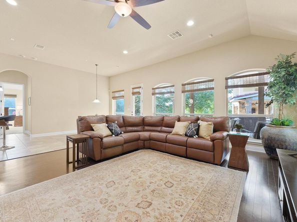 205 Horseback HOLW, Austin TX 78732