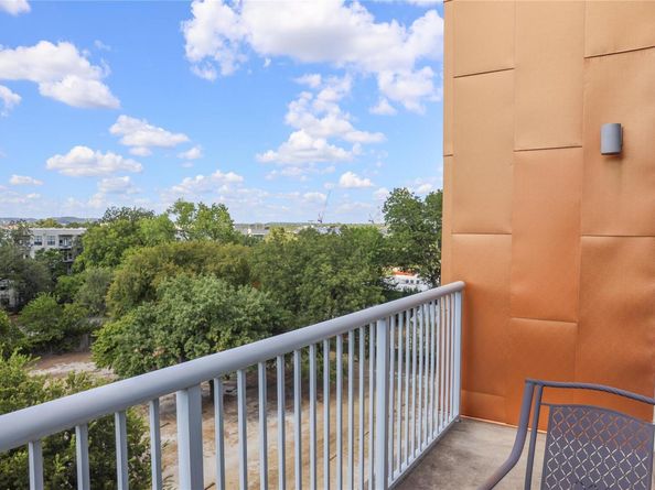 1600 Barton Springs RD 5610, Austin TX 78704