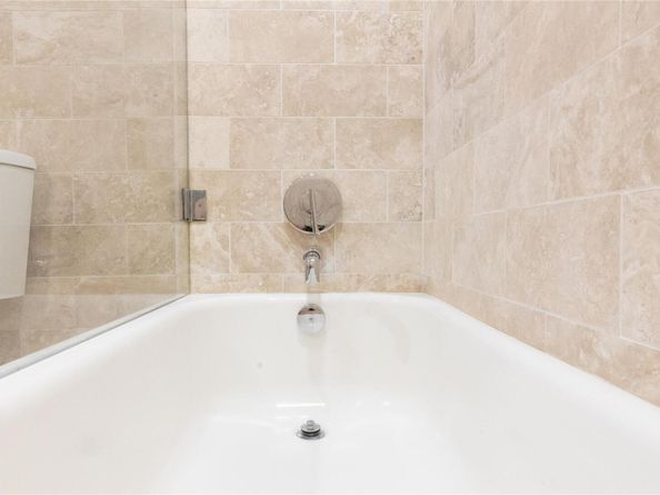 1600 Barton Springs RD 5610, Austin TX 78704