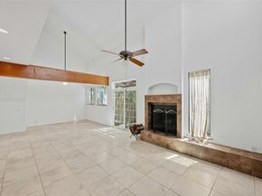 1735 Spyglass DR 115, Austin TX 78746