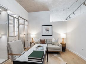 360 Nueces ST 4203, Austin TX 78701