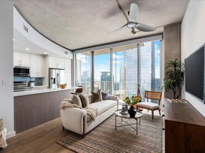 360 Nueces ST 4203, Austin TX 78701