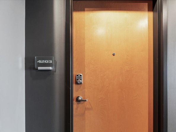 360 Nueces ST 4203, Austin TX 78701