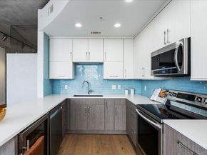 360 Nueces ST 4203, Austin TX 78701