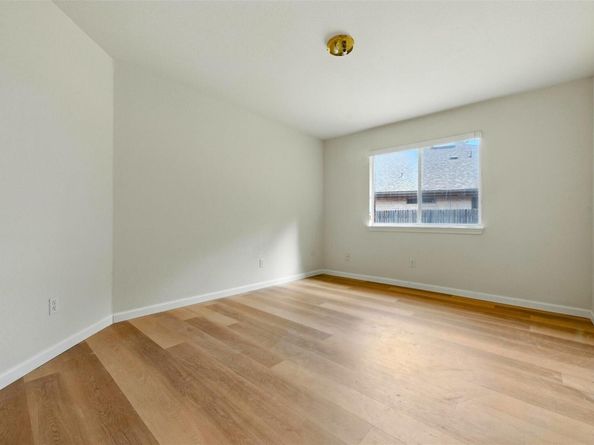 5609 Beachmont CT, Austin TX 78739