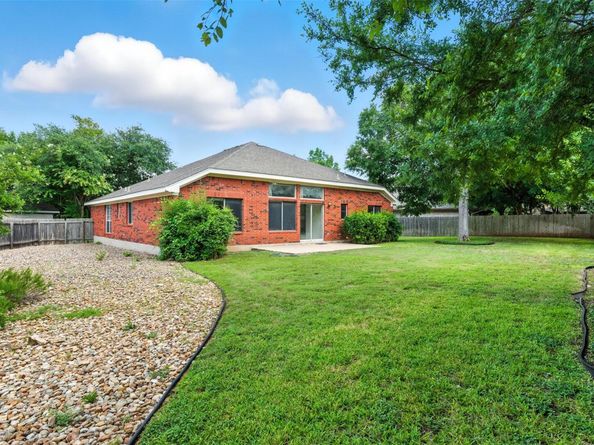 5609 Beachmont CT, Austin TX 78739