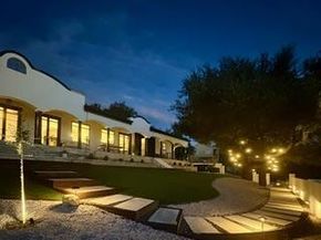 401 Rogart DR, Spicewood TX 78669