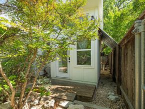 901 Brentwood ST, Austin TX 78757