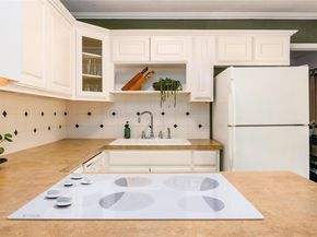 5326 Balcones DR D, Austin TX 78731