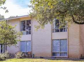 5326 Balcones DR D, Austin TX 78731