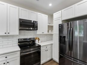 1909 S Pine ST, Georgetown TX 78626