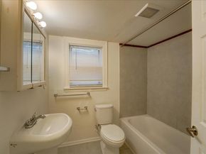 1105 E 3rd ST, Austin TX 78702