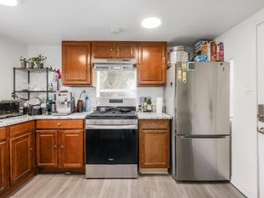 1105 E 3rd ST, Austin TX 78702