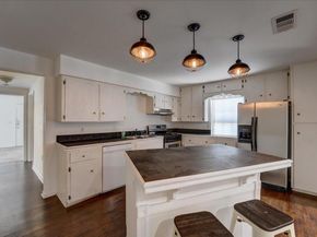 1105 E 3rd ST, Austin TX 78702