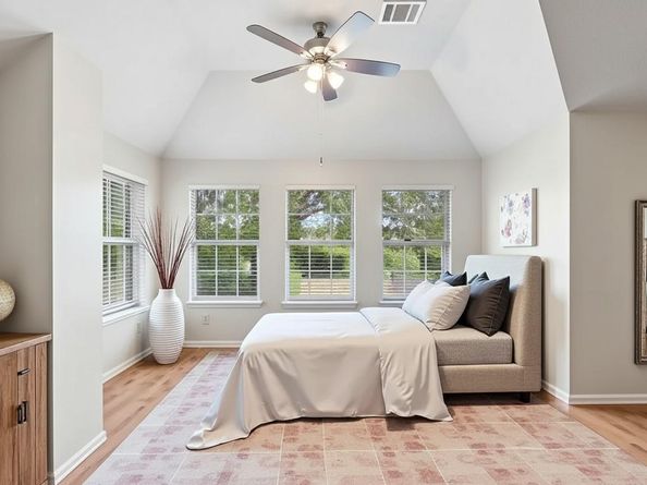 6912 Robert Dixon DR, Austin TX 78749