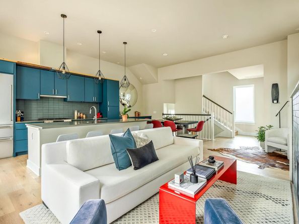 2300 Enfield RD 302, Austin TX 78703