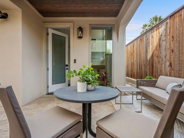 2300 Enfield RD 302, Austin TX 78703