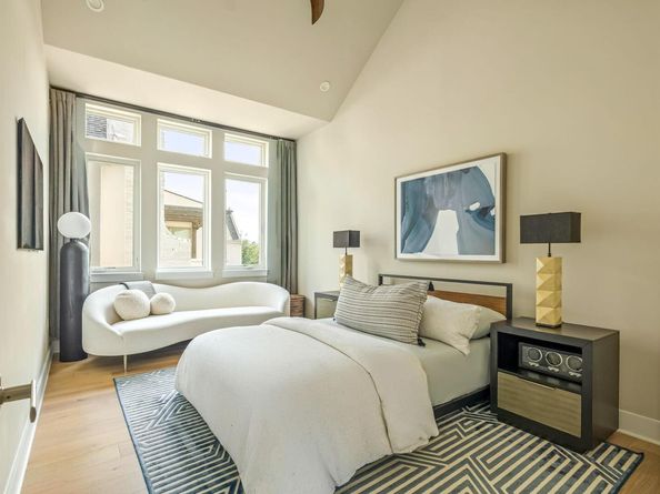 2300 Enfield RD 302, Austin TX 78703