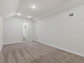 8010 Shining Flor RUN, Lago Vista TX 78645