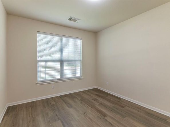 1001 Winding Creek PL, Round Rock TX 78665