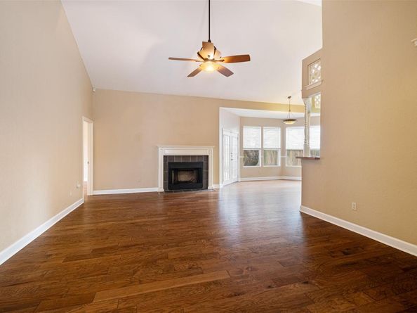 12505 Hunters Chase DR, Austin TX 78729