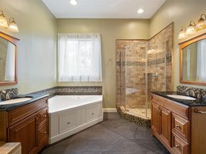 12505 Hunters Chase DR, Austin TX 78729