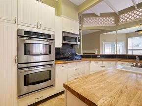 12505 Hunters Chase DR, Austin TX 78729