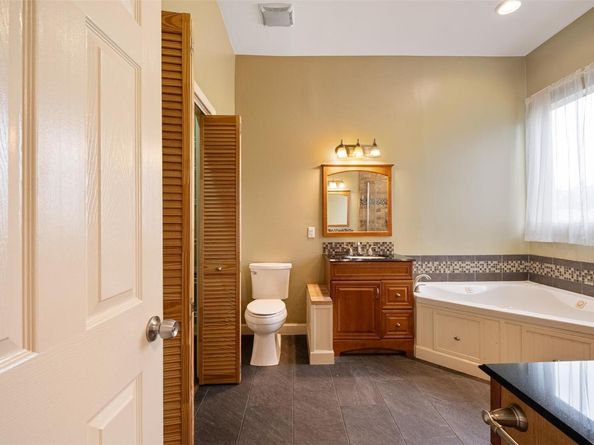 12505 Hunters Chase DR, Austin TX 78729