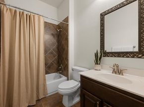 11704 Via Grande DR, Austin TX 78739