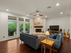 11704 Via Grande DR, Austin TX 78739