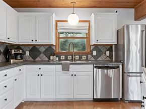 11103 Lakeside DR, Jonestown TX 78645