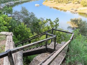 11103 Lakeside DR, Jonestown TX 78645