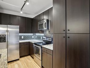 1900 Barton Springs RD 5031, Austin TX 78704