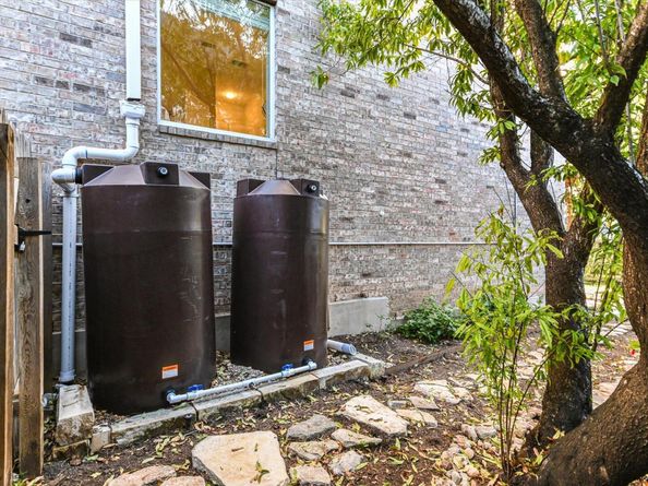 11317 Georgian Oaks DR, Austin TX 78739