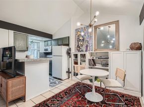 3018 S 1st ST 204, Austin TX 78704