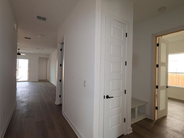 829 Beaverton DR, Leander TX 78641