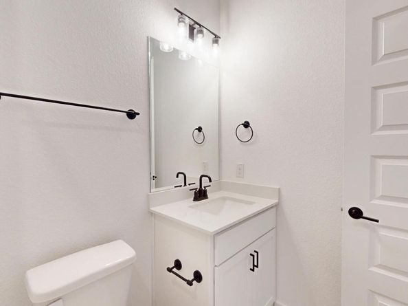 829 Beaverton DR, Leander TX 78641