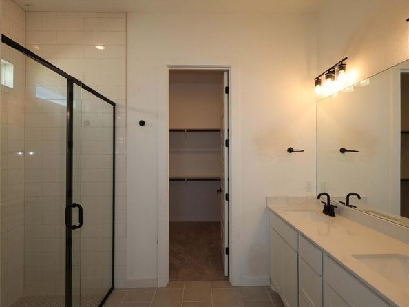 829 Beaverton DR, Leander TX 78641