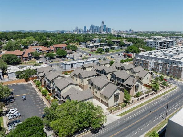 2209 Woodland Ave 803, Austin TX 78741