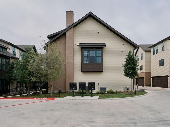 2209 Woodland Ave 803, Austin TX 78741