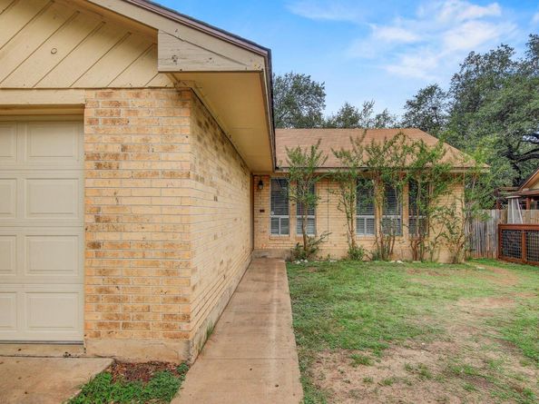 5626 Wagon Train RD, Austin TX 78749