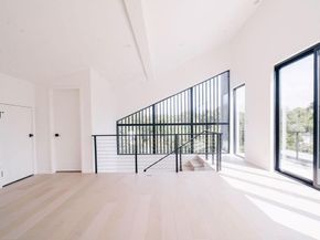 2411 Winsted LN 1, Austin TX 78703