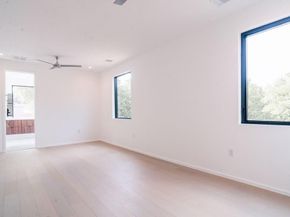 2411 Winsted LN 1, Austin TX 78703