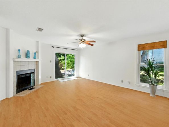 2105 Kirksey DR B, Austin TX 78741