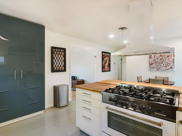 807 W Oltorf ST, Austin TX 78704