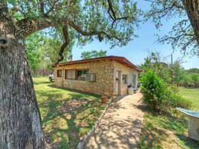 8005 Sharon RD, Volente TX 78641