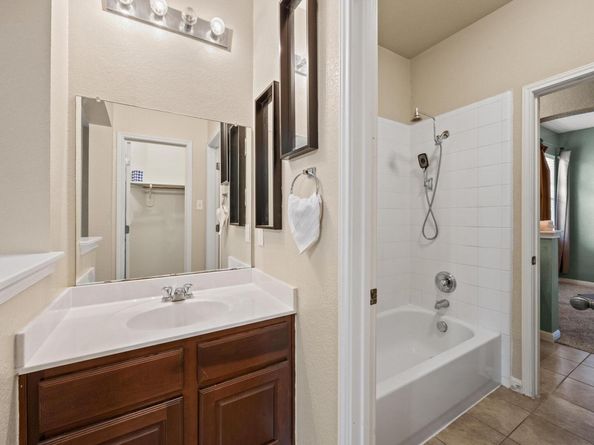 2604 Running Wyld, Leander TX 78641