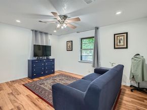 207 Rowland DR, Austin TX 78745