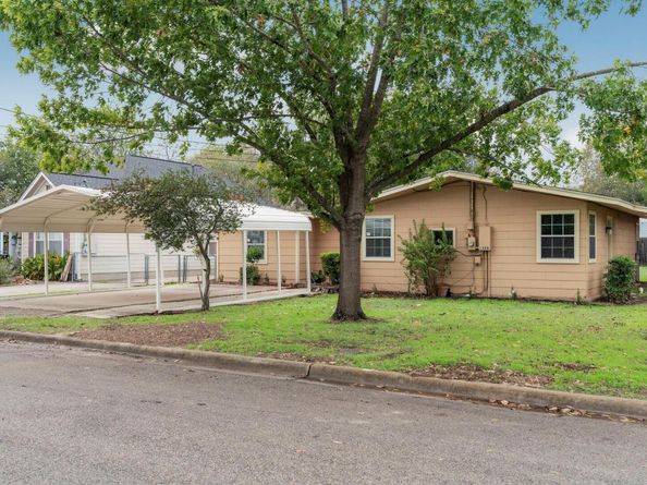 1508 S Walnut ST, Georgetown TX 78626