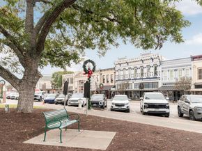 1508 S Walnut ST, Georgetown TX 78626